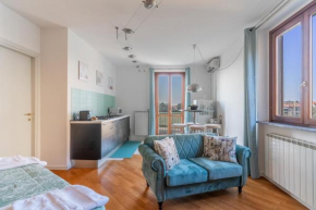 CasaTella - Monolocale con angolo cottura - bagno e balcone
